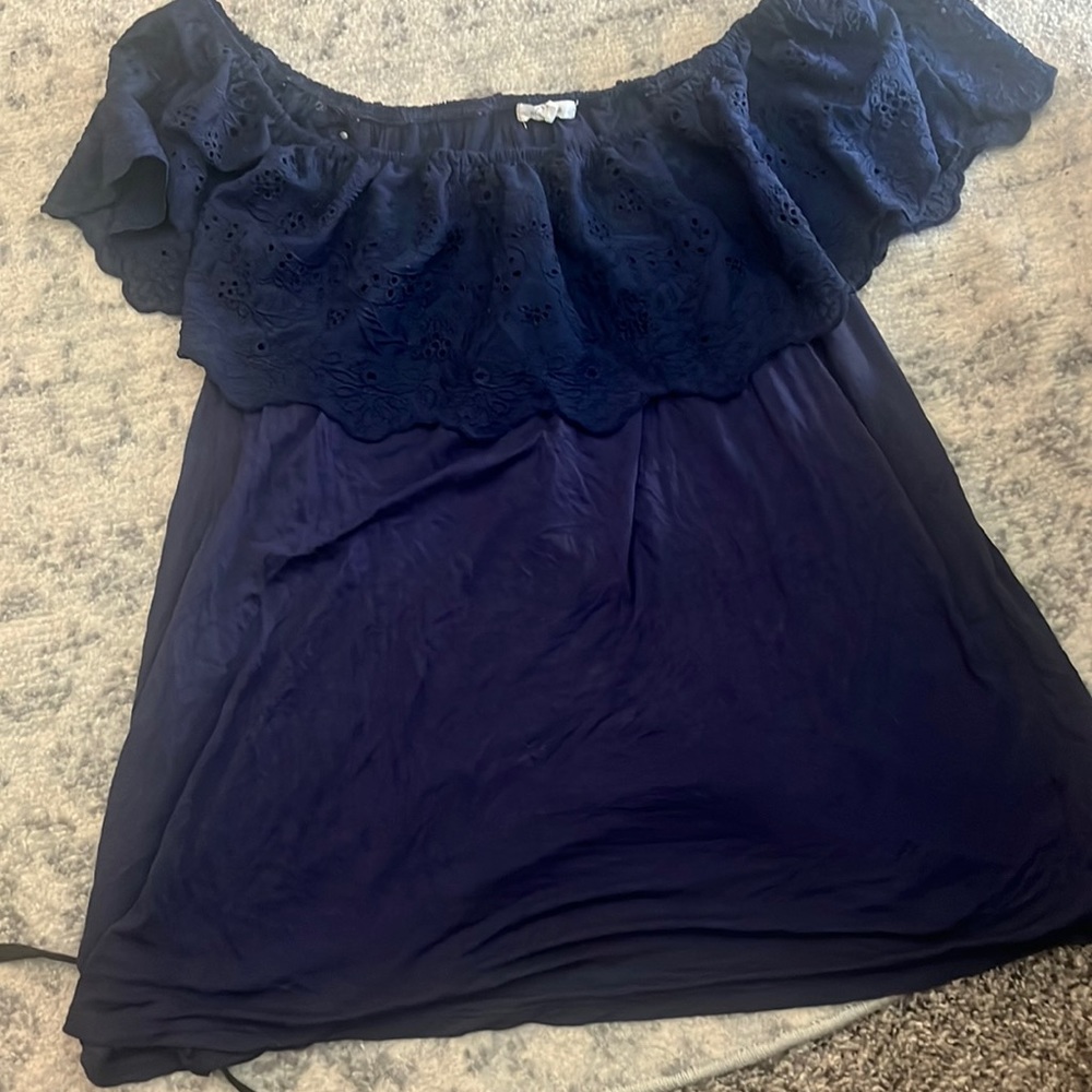 Dark blue off the shoulder shirt with lace on the top size 2X- Maurices